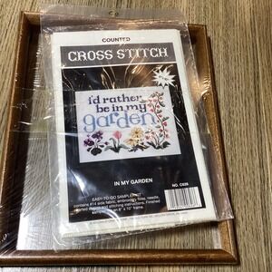 Willmaur Crafts In My Garden Counted Cross Stitch Kit Sampler C626 8x10 Floral
